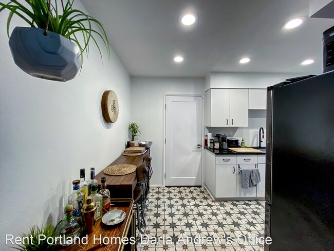 Foto del edificio - 2 br, 1 bath House - 9100 SW 23rd Dr