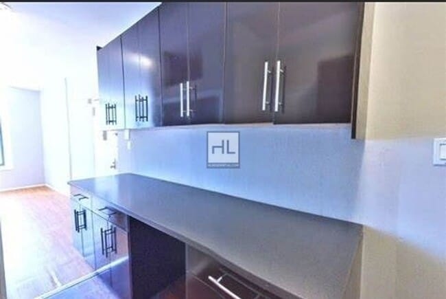 Building Photo - AFFORDABLE, SPACIOUS + SUNNY STUDIO IN THE...
