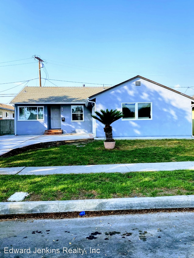 Primary Photo - 3 br, 1 bath House - 3925 w. 149th Street