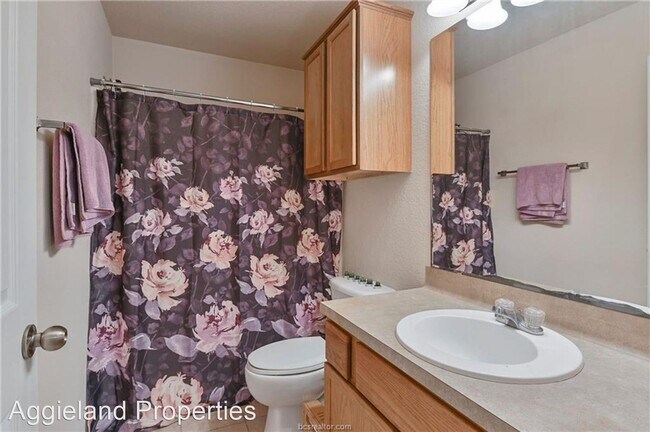 Foto del edificio - 3 br, 3 bath House - 3545 Paloma Ridge