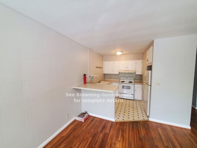 Building Photo - One Bedroom Condo in the 12th South Area!