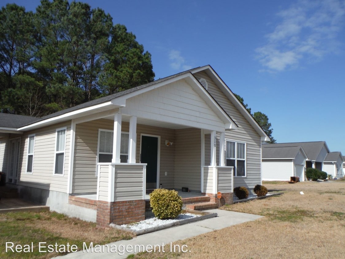 Primary Photo - 310 Beverly Dr