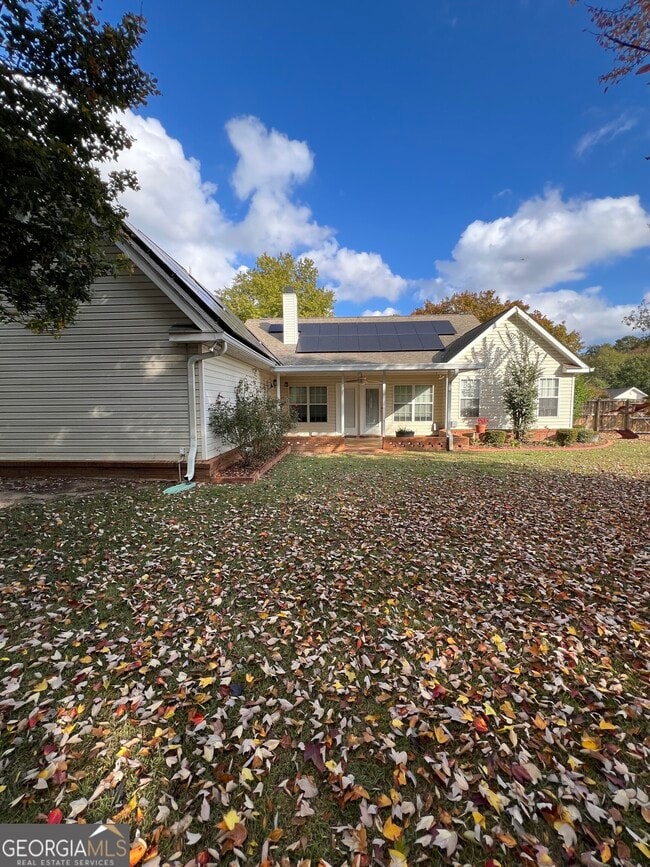 Foto del edificio - 160 Crystal Ridge Cir