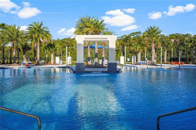 Building Photo - 2689 Calistoga Ave