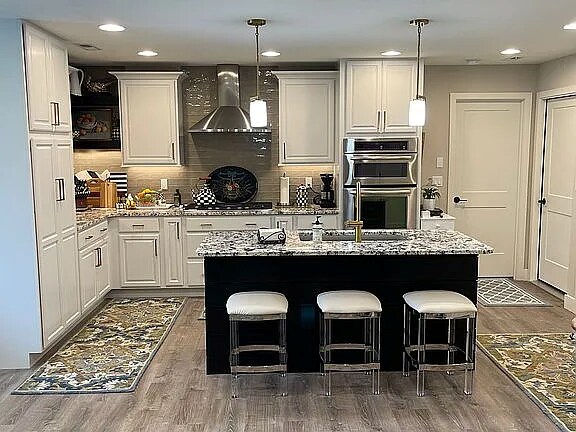 Foto del edificio - 4102 Roxbury Ct