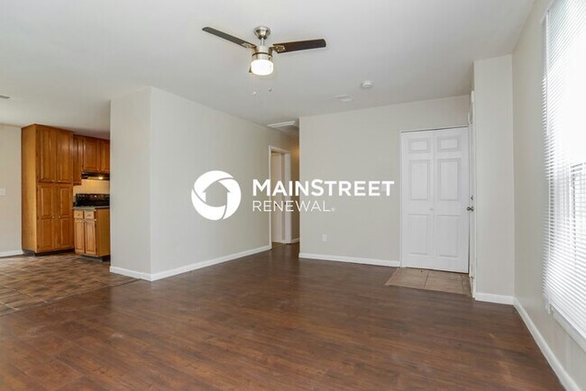 Foto del edificio - 3 Bedroom Pet-Friendly Home in BELTON, MO with Main Street Renewal