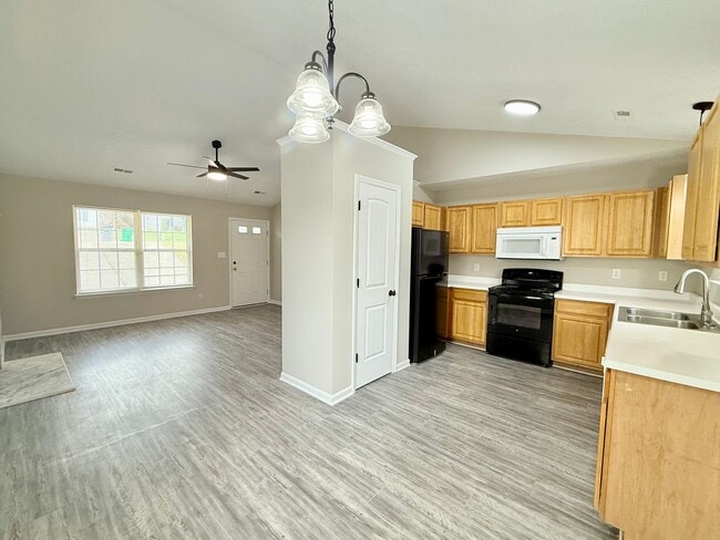 Building Photo - 4504 Biesterfield Dr