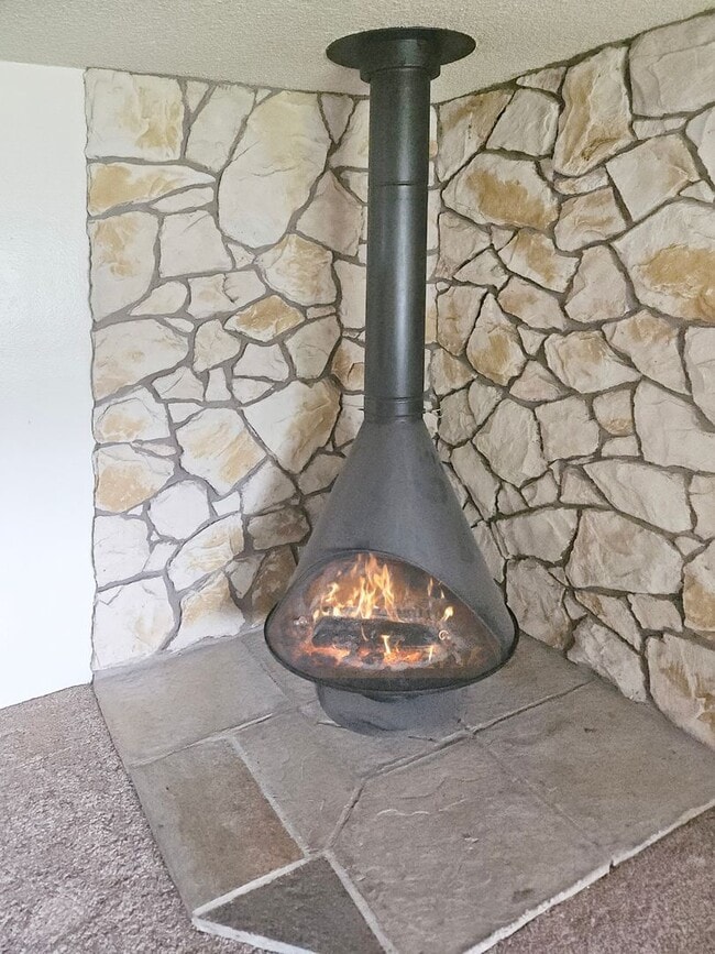 Foto del edificio - 2bed/1bath Edgewood Duplex*****COMING SOON***