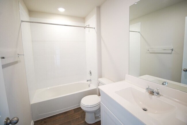 Foto del edificio - 472 Desert Willow