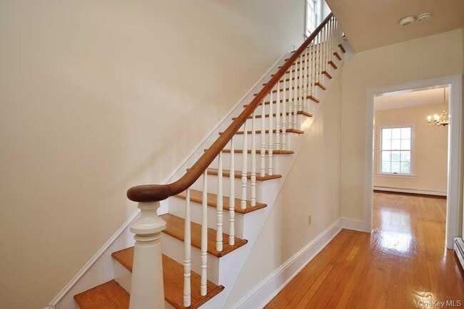 Building Photo - 40 Broad St