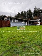 Building Photo - 11545 SW Lanewood St