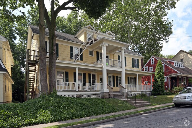 27 E Palmer St Apartments - Morrisville, PA | Apartments.com
