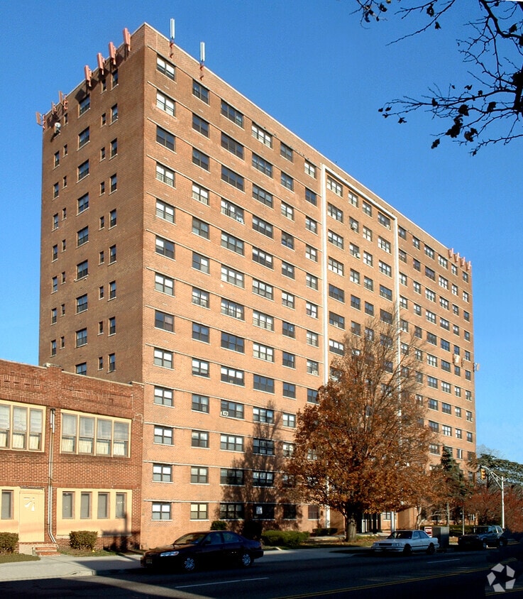 The Kennedy House Apartments in Bayonne, NJ