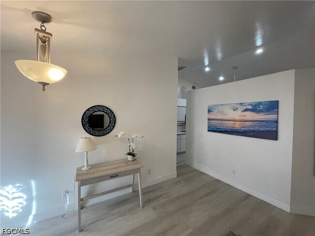 Foto del edificio - 12196 Matlacha Blvd