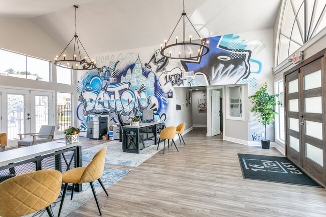 Building Photo - 16Ten