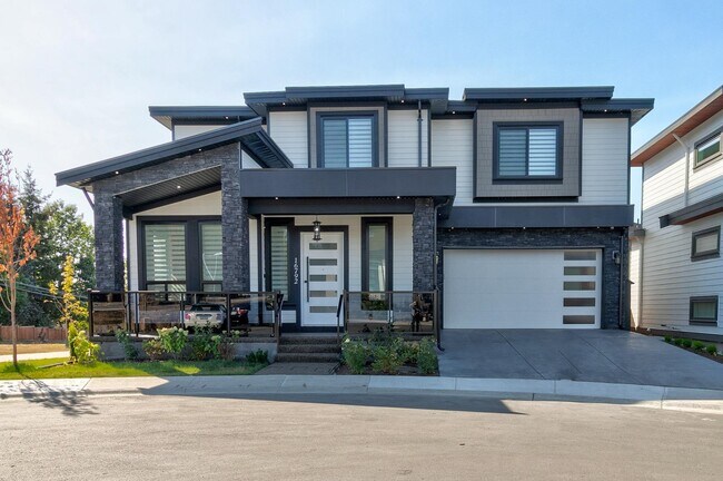 Photo du bâtiment - 16792 18B Av