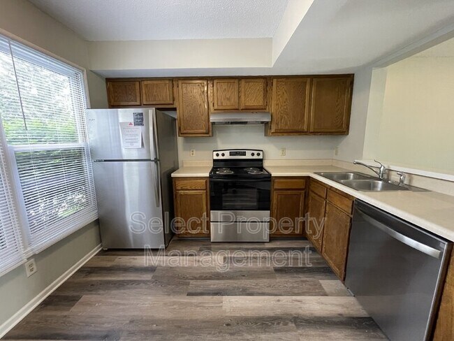 Foto del edificio - 5436 Evard Rd