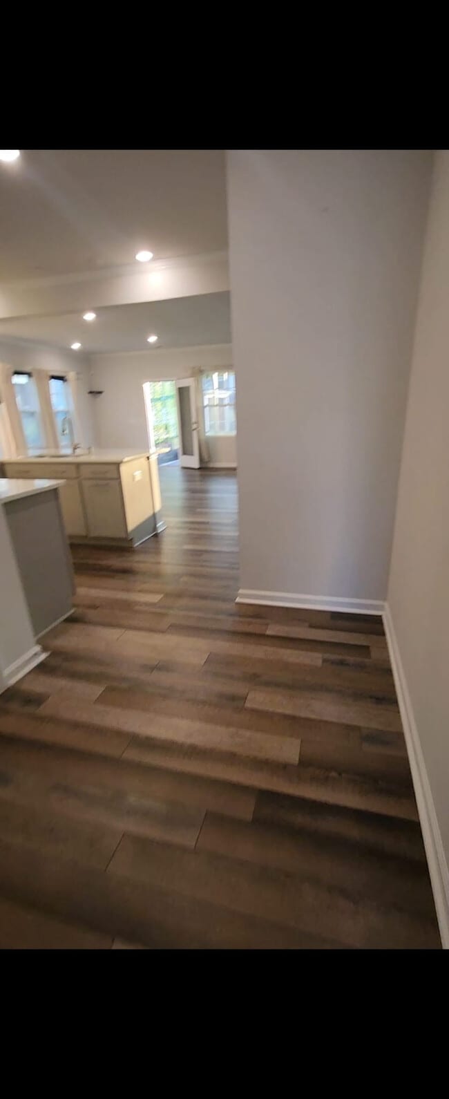 Building Photo - Room in Townhome on Mezzo Ln