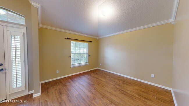 Foto del edificio - 12615 Arrowleaf Ln