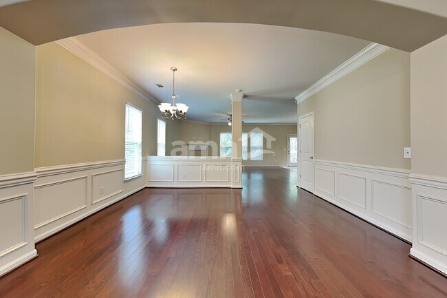 Foto del edificio - 160 Grayson Ave