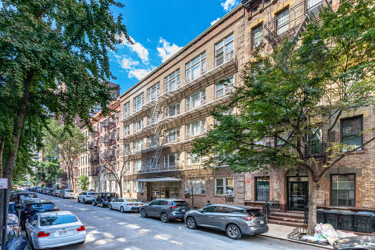 View from Street - 525 E 81st St