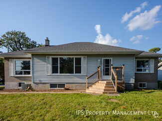 Building Photo - 68 Maple Dr