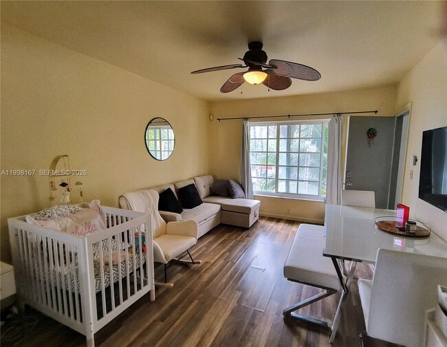 Foto del edificio - 833 10th St