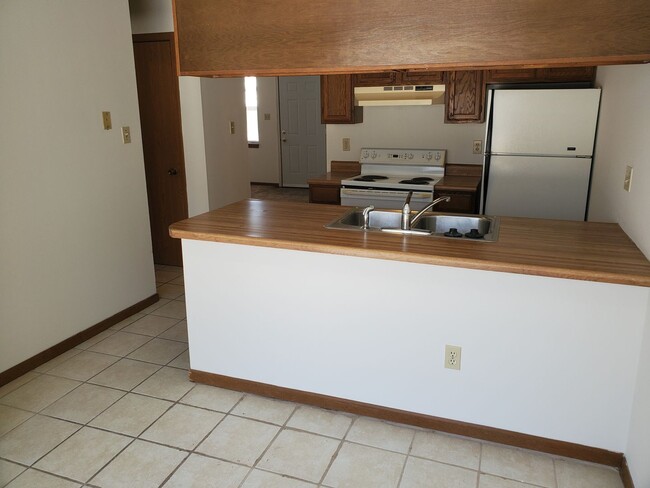 Building Photo - 808-810 Clinkscales Rd.