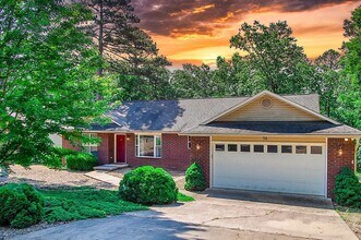 36 Descollar Cir