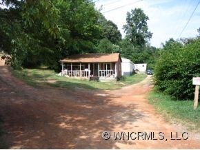 Primary Photo - 492 New Salem Rd