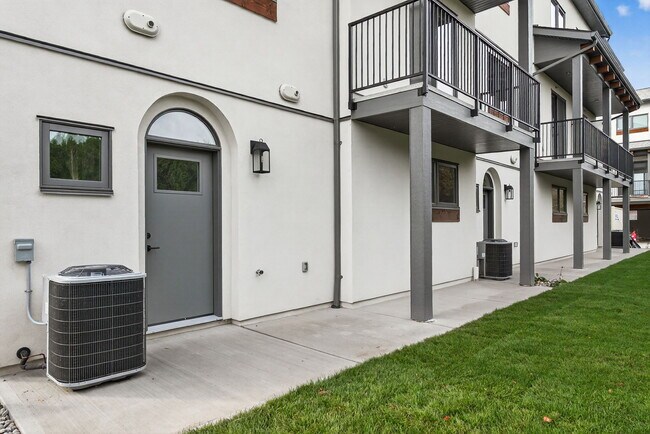 Photo du bâtiment - 852 Anders Rd