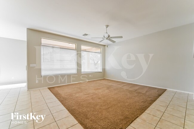 Building Photo - 3032 E Pinto Valley Rd