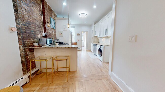 Building Photo - 118 Jefferson St