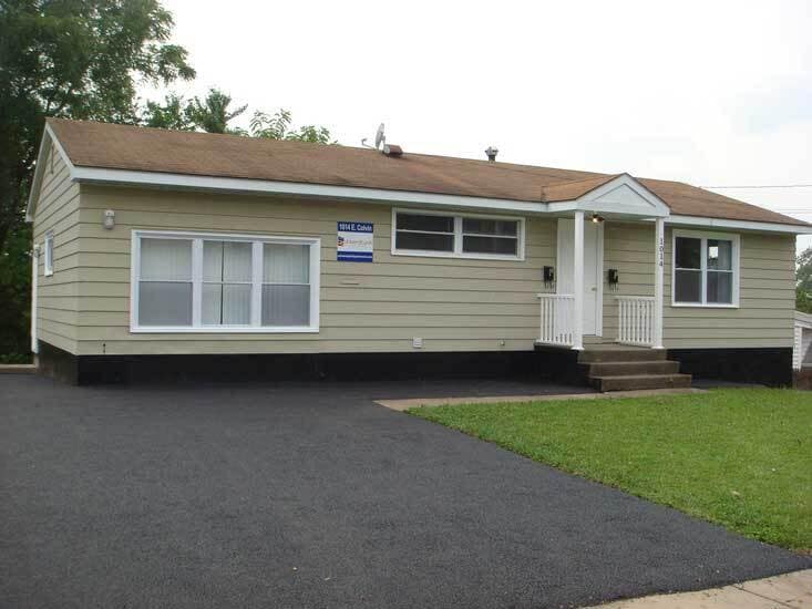 Primary Photo - 1014 E Colvin St