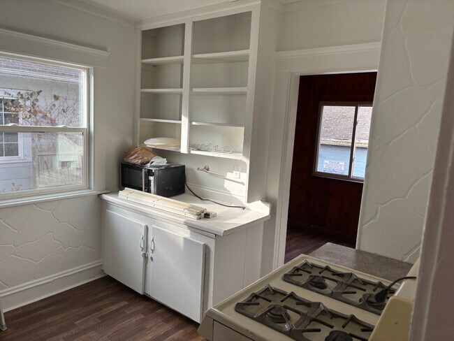 Foto del edificio - 1310 S Jackson St