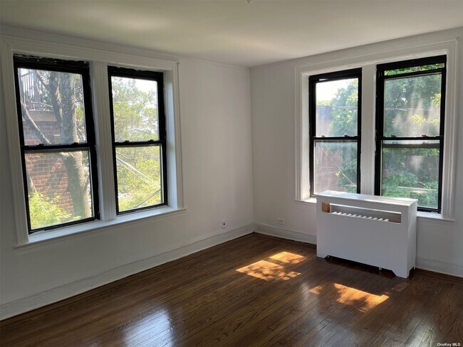 Foto del edificio - 1 Hillside Ave