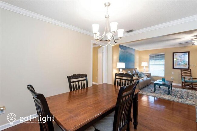 Building Photo - 117 Foxridge Run