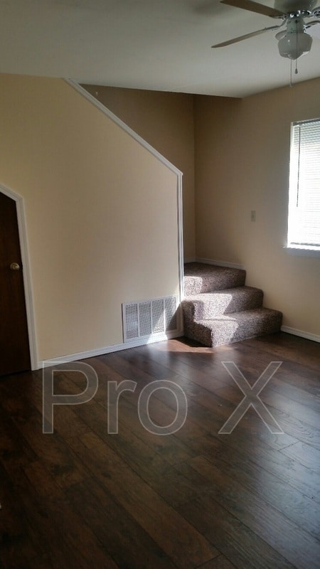 Foto del edificio - 1106 S Joplin St