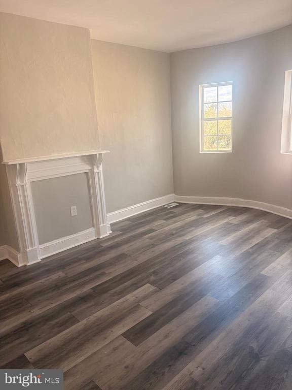 Foto del edificio - 2311 E Lafayette Ave