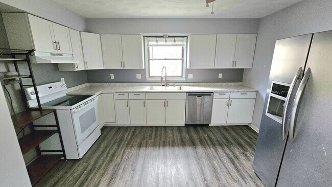 Foto del edificio - 2380-2382-2382 Haviland Ct