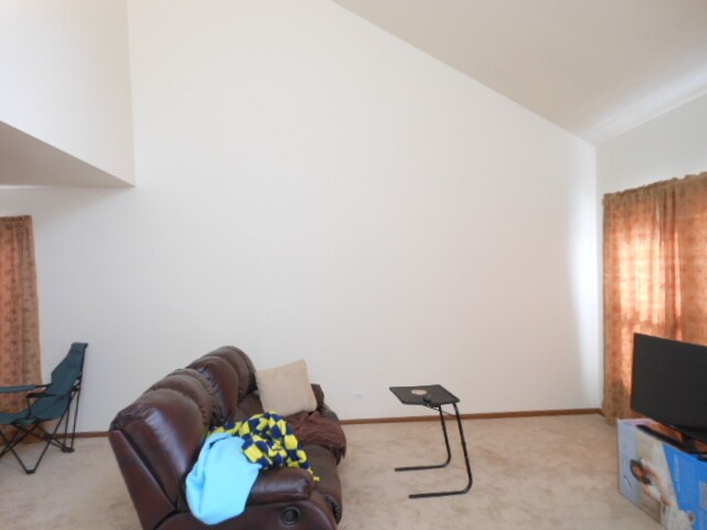 Building Photo - 2218 Cheshire Dr