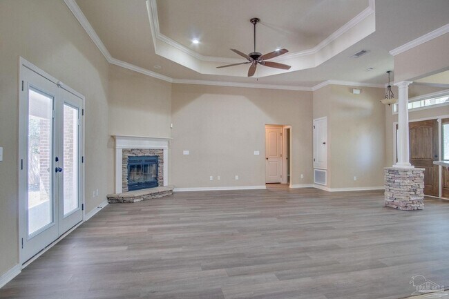 Building Photo - 5485 Tucker Circle