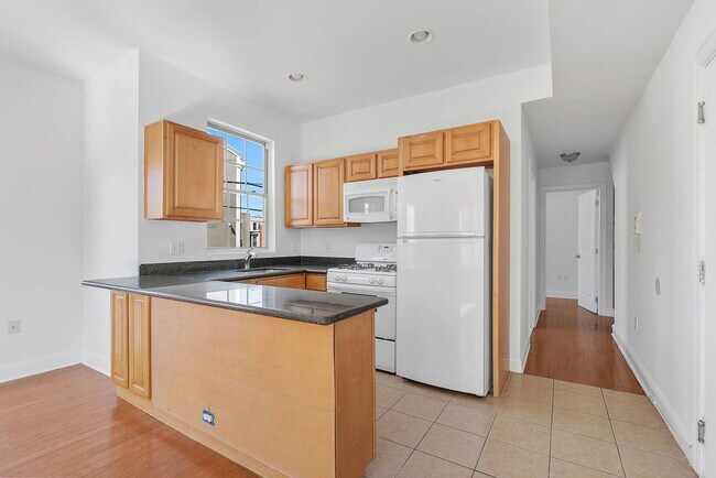 Foto del edificio - 621 N 33rd St