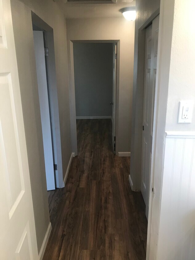 3860 Brittany Cir, Bridgeton, MO 63044 Townhome Rentals in Bridgeton