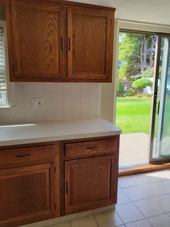 15 Pevwell Dr Unit 2, Saugus, MA 01906 Room for Rent in Saugus, MA