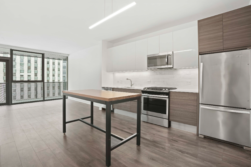 Foto principal - 421 W Hubbard St