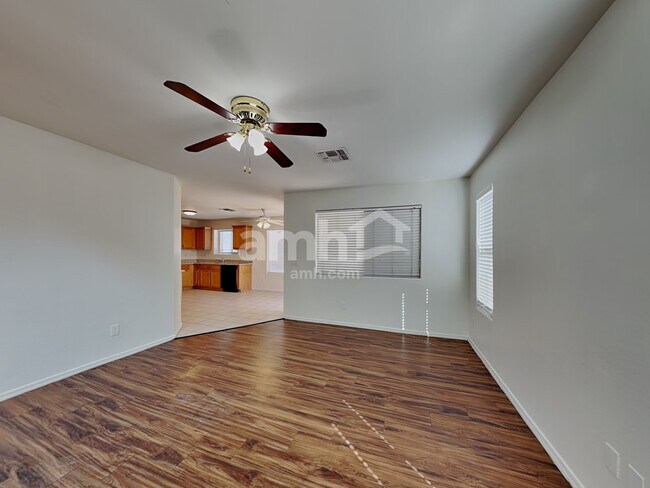Foto del edificio - 7364 W Ocotillo Rd