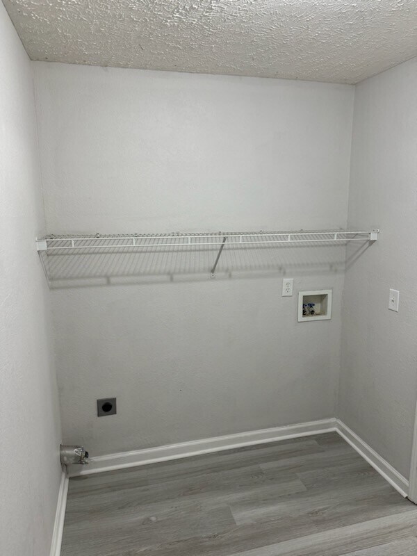 Building Photo - 1720 Portview Ct