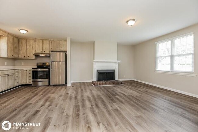 Building Photo - 6350 SUNNYSIDE DR, MURFREESBORO, TN 37129