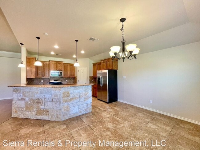 Building Photo - 4 br, 2 bath House - 2511 Traditions Dr.